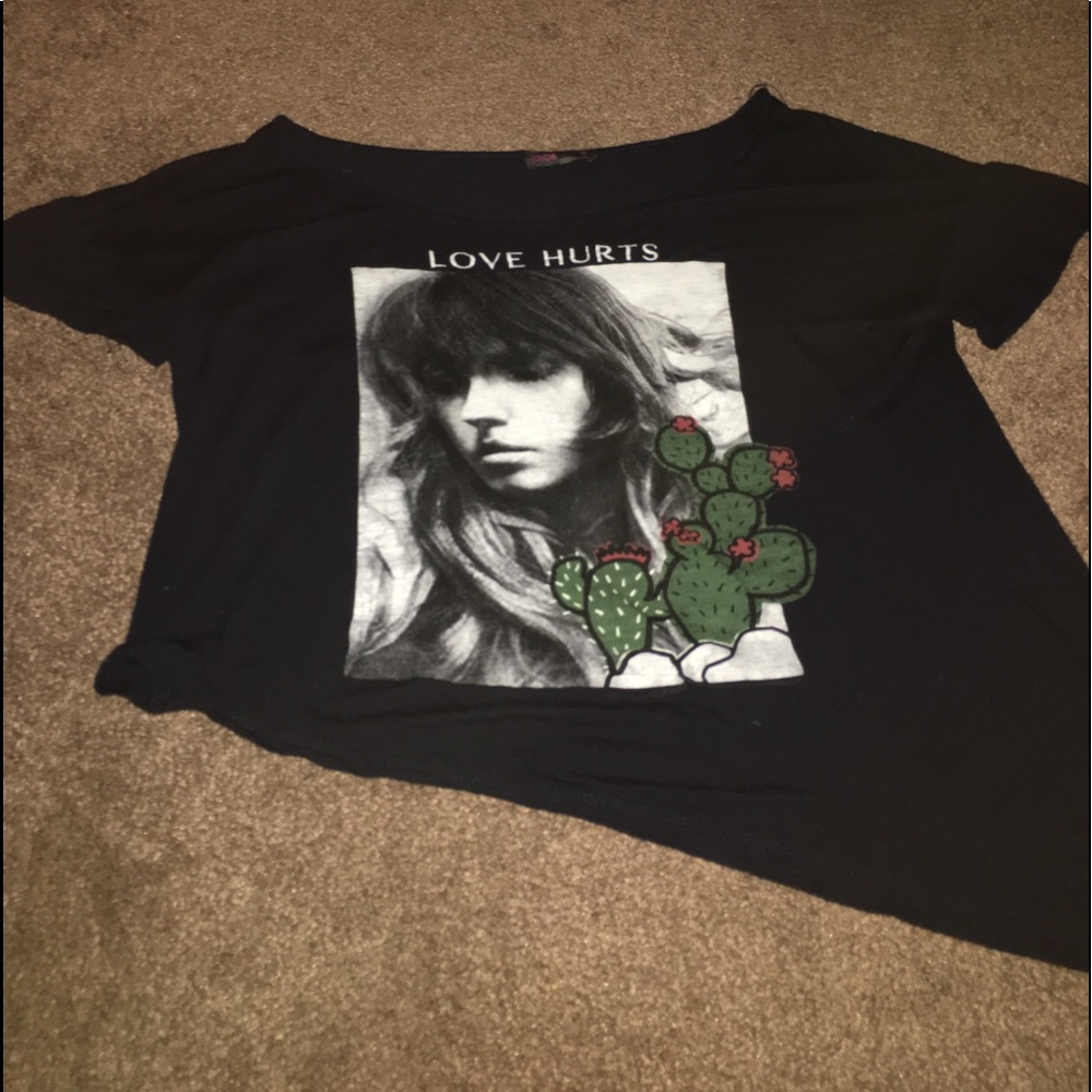 Love Hurts Side Crop Shirt